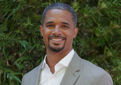 dr curtis headshot mega menu