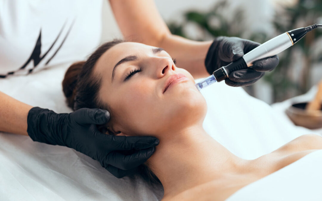 women recieving microneedling treatment